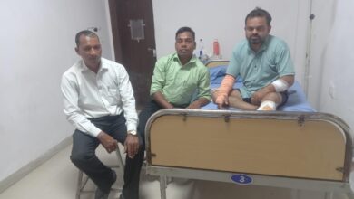 Photo of આદિવાસી આગેવાન સુરેશભાઈ પટેલ પર થયેલાં હુમલા બાબતે તંત્ર મૂક દર્શક