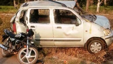 Photo of વઘઈના બોરીગાવઠા ગામે કાર અને મોટસાઇકલ વચ્ચે અકસ્માત સર્જાતા, બાળકીનું મોત