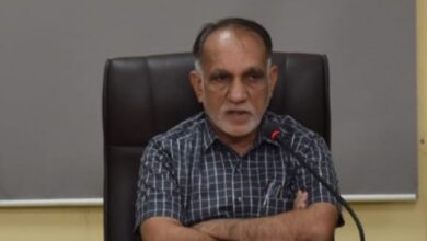 Photo of ડાંગ જિલ્લાની સરકારી કચેરીઓમાં ખપ પુરતી વસ્તુઓનો જ ઉપયોગ કરવા જિલ્લા કલેક્ટર શ્રી મહેશ પટેલનો આદેશ 