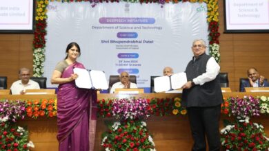 Photo of સાયન્સ અને ટેક્નોલૉજી વિભાગ અને દેશ-વિદેશની વિવિધ કંપનીઓ વચ્ચે ડીપ ટેક્નોલોજી ઇનિશ્યેટીવ્ઝ રૂપે ત્રણ MOU થયા: