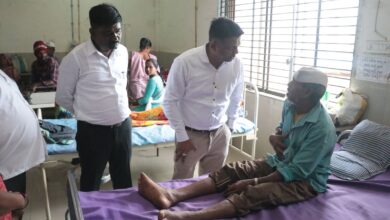 Photo of વલસાડ-ડાંગના સાંસદ ધવલ પટેલે આહવા ખાતેની સિવિલ હોસ્પીટલની મુલાકાત લીધી: